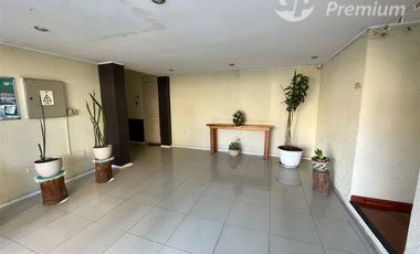 Departamento en Venta en Av. Aeropuerto Edif. Jardin de la Rada 2875