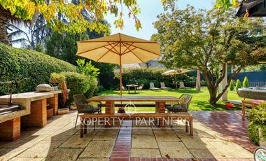 Preciosa casa remodelada en la Dehesa central.