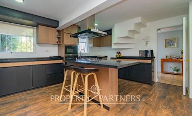 Arriendo con Compromiso de Compra - Casa en Las Nalcas Sur - 3 Dormitorios, 2 Baños y 2 Estacionamientos ¡Ideal para Familia!
