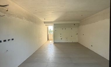 Venta de departamento  2 ambientes- A estrenar-Adolfo Sourdeaux