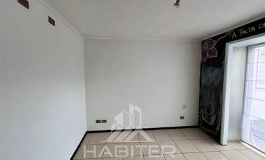 Casa en Venta en Frente a Santa Isabel