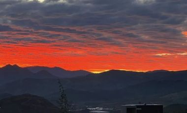 Venta Casa moderna en parcela. Ecosustentable.3D, 2B. Hermosas vistas!