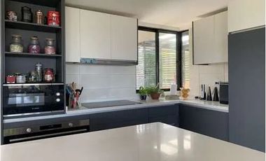 Venta Casa moderna en parcela. Ecosustentable.3D, 2B. Hermosas vistas!