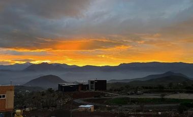 Venta Casa moderna en parcela. Ecosustentable.3D, 2B. Hermosas vistas!