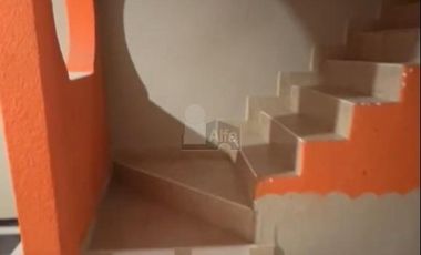 Casa sola en venta en Ejército del Trabajo, Chicoloapan, México.