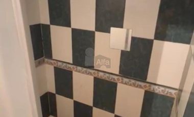 Casa sola en venta en Ejército del Trabajo, Chicoloapan, México.