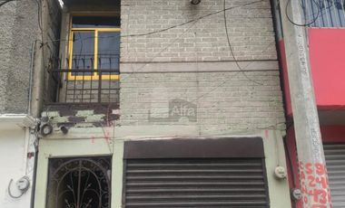 Casa sola en venta en Ejército del Trabajo, Chicoloapan, México.