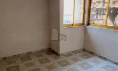 Casa sola en venta en Ejército del Trabajo, Chicoloapan, México.