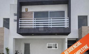 Casa en Renta en Real Campestre Clúster 10