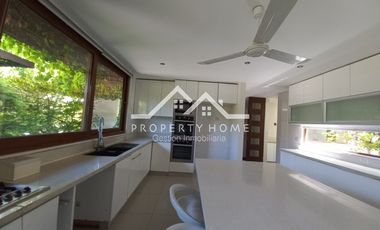 EXCELENTE CASA MEDITERRÁNEA Y PRECIOSO PAISAJISMO LAS BRISAS