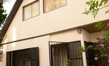 CASA EN VENTA SAN MIGUEL MUY BIEN CONSERVADA