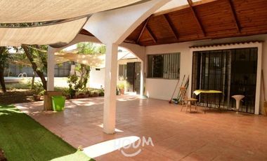 CASA EN VENTA SAN MIGUEL MUY BIEN CONSERVADA