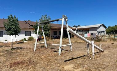 CASA EN VENTA DE 5 DORM. EN MAULE