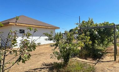 CASA EN VENTA DE 5 DORM. EN MAULE