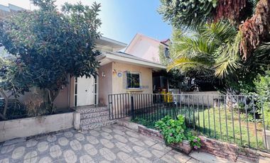CASA EN VENTA 4D 3B PISCINA Y TERRAZA