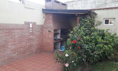 Casa - Burzaco