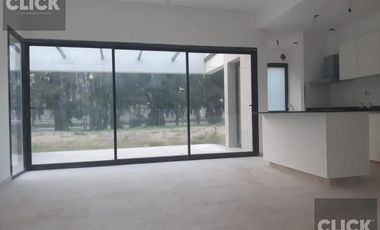 Venta/Alquiler - Casa - Barrio Cerrado - Santa Juana - Canning