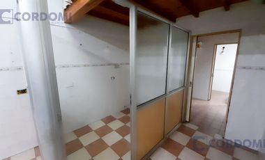 Alquiler de Local en Lanús Este 380 m2 en Esquina