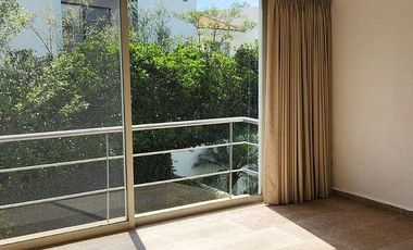 Renta Casa de Lujo en Fracc. Las Lomas Club & Campo Golf