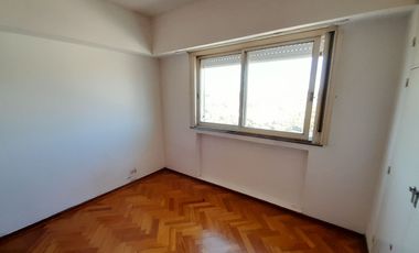 Florida - amplio y Luminoso Departamento de 3 amb con Balcones!