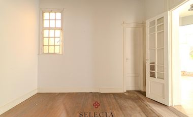 Alquiler Casona Comercial en General Paz – 250 m² únicos