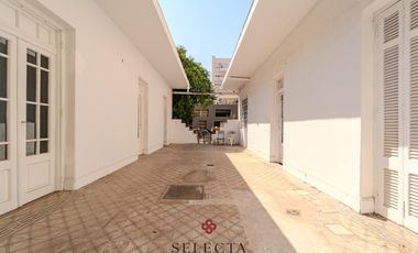 Alquiler Casona Comercial en General Paz – 250 m² únicos