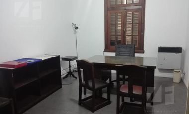 Venta Oficina Pleno Centro, Edificio Historico!!!