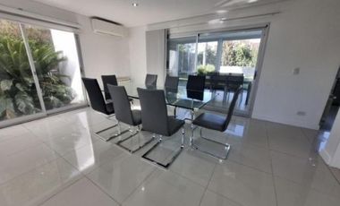 Casa en Fincas de Iraola II