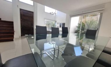 Casa en Fincas de Iraola II