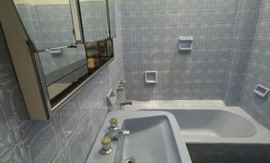 3 propiedades en Bloque en Lanús Este