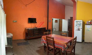 Casa - 20 De Junio