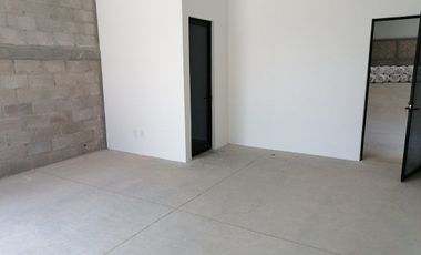 SE RENTA NAVE INDUSTRIAL DENTRO DE PARQUE