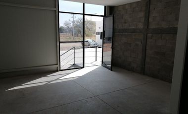 SE RENTA NAVE INDUSTRIAL DENTRO DE PARQUE