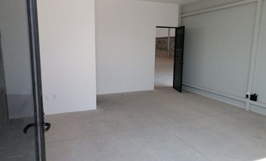 SE RENTA NAVE INDUSTRIAL DENTRO DE PARQUE