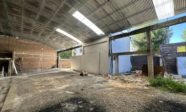 Galpones en San José de 200m2 cubiertos