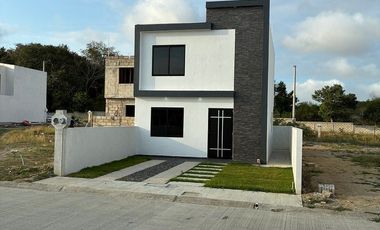 CASA EN VENTA EN TUXPAN, VER.