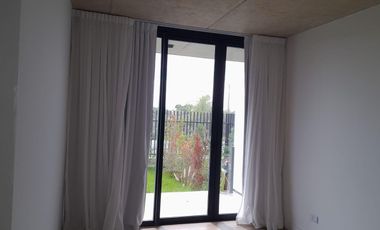 Terrazas de Santa María | Alquiler | Departamento 2 ambiente con jardín y vista abierta