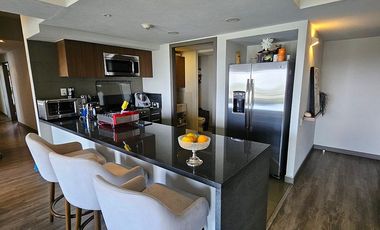 SE RENTA PRECIOSO DEPARTAMENTO AMUEBLADO EN BE GRAND LOMAS