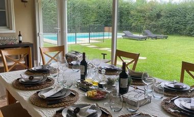 Casa en Venta en Campos de Echeverría, Canning
