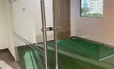 Oficina equipada en renta 590m2 + 60m2 de terraza zona San Agustín San Pedro GG