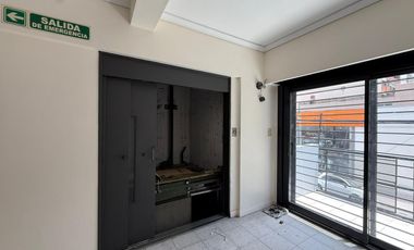 Local comercial amplio varios rubros avellaneda alquiler trifasica fuerza motriz