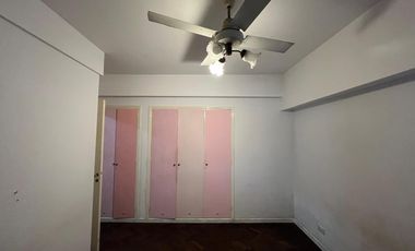 Departamento cuatro ambientes en venta en Sarandi