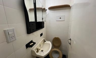 Departamento cuatro ambientes en venta en Sarandi