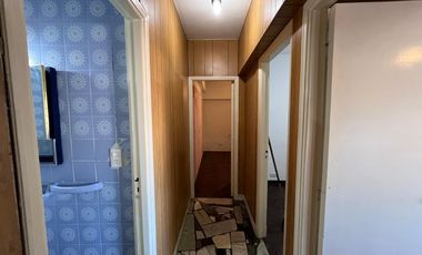 Departamento cuatro ambientes en venta en Sarandi