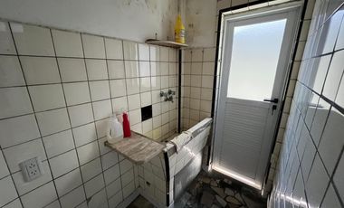 Departamento cuatro ambientes en venta en Sarandi