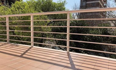 Departamento de 3 ambientes con cochera en ALQUILER en La Lucila