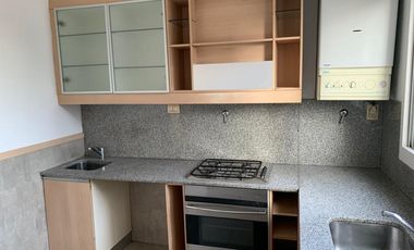 Departamento de 3 ambientes con cochera en ALQUILER en La Lucila