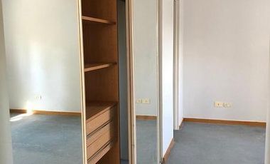Departamento de 3 ambientes con cochera en ALQUILER en La Lucila