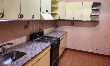 Venta Casa en  Banfield