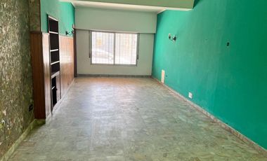 Venta Casa en  Banfield